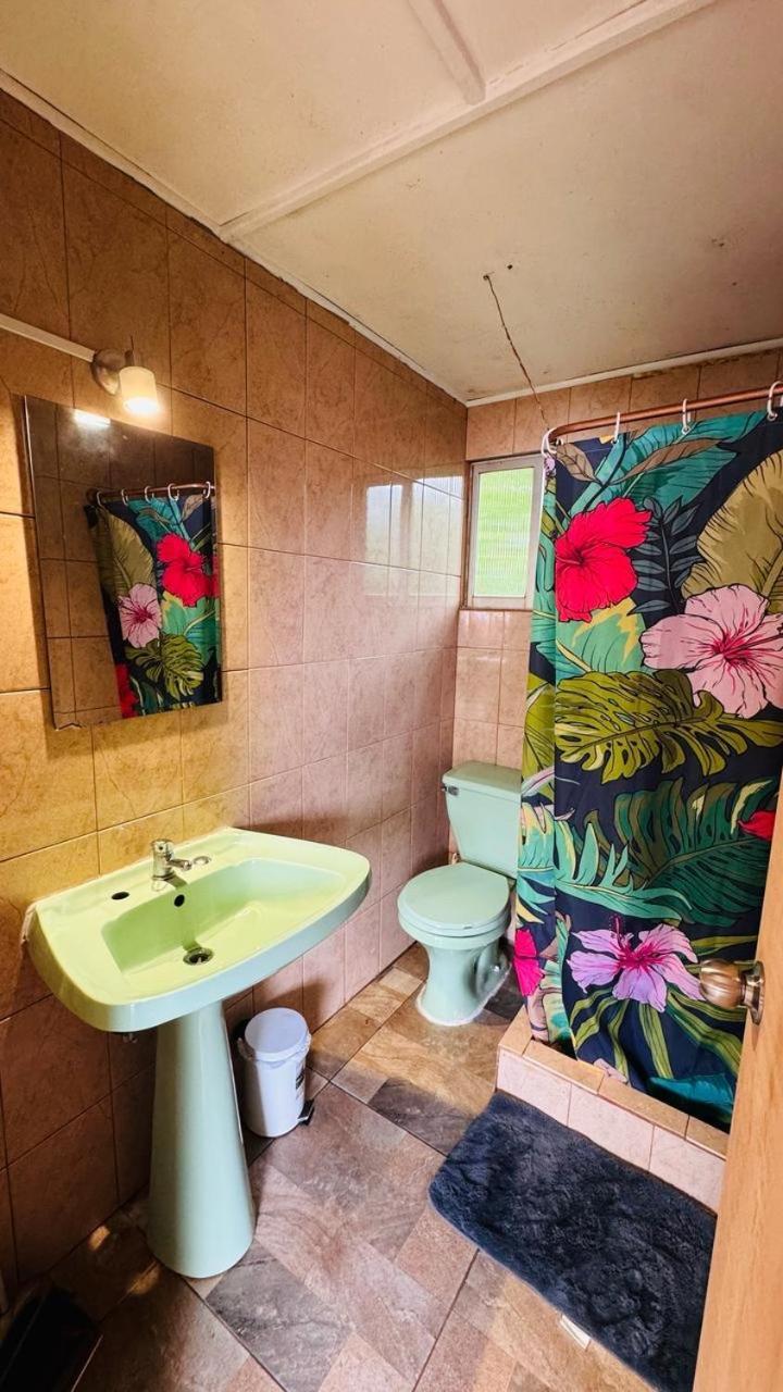 Mata Nui Eco Hostel Hanga Roa Eksteriør bilde